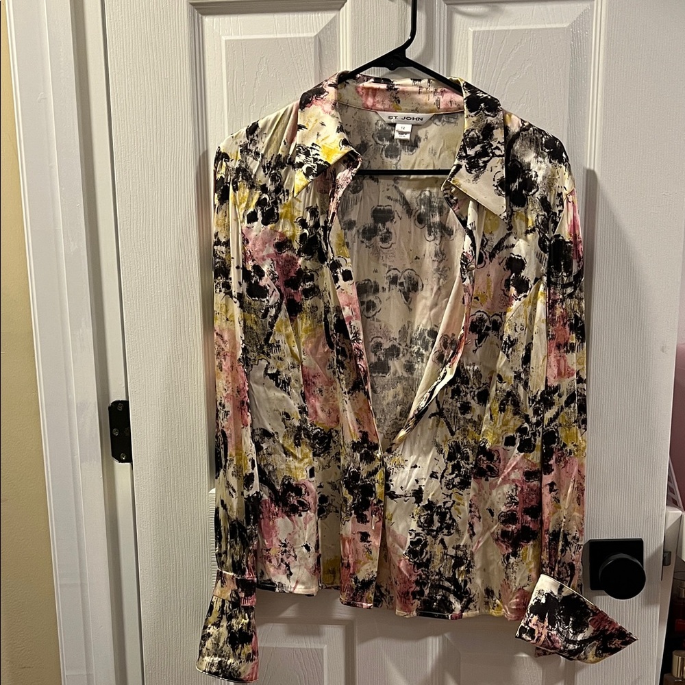 St. John Abstract Floral Satin Button-Up Blouse in Cream, Pink & Yellow